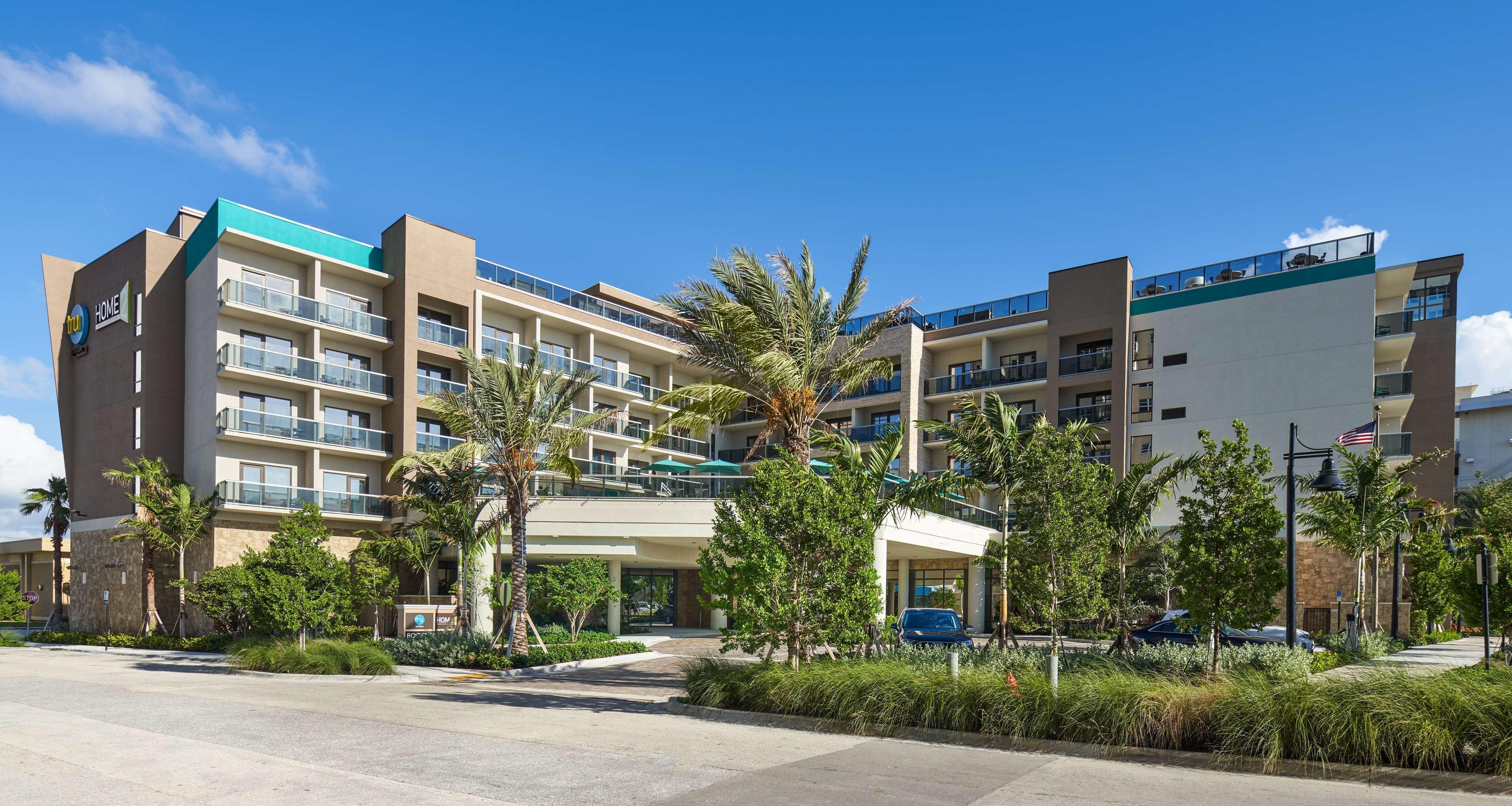 Tru By Hilton Pompano Beach Pier Exterior foto